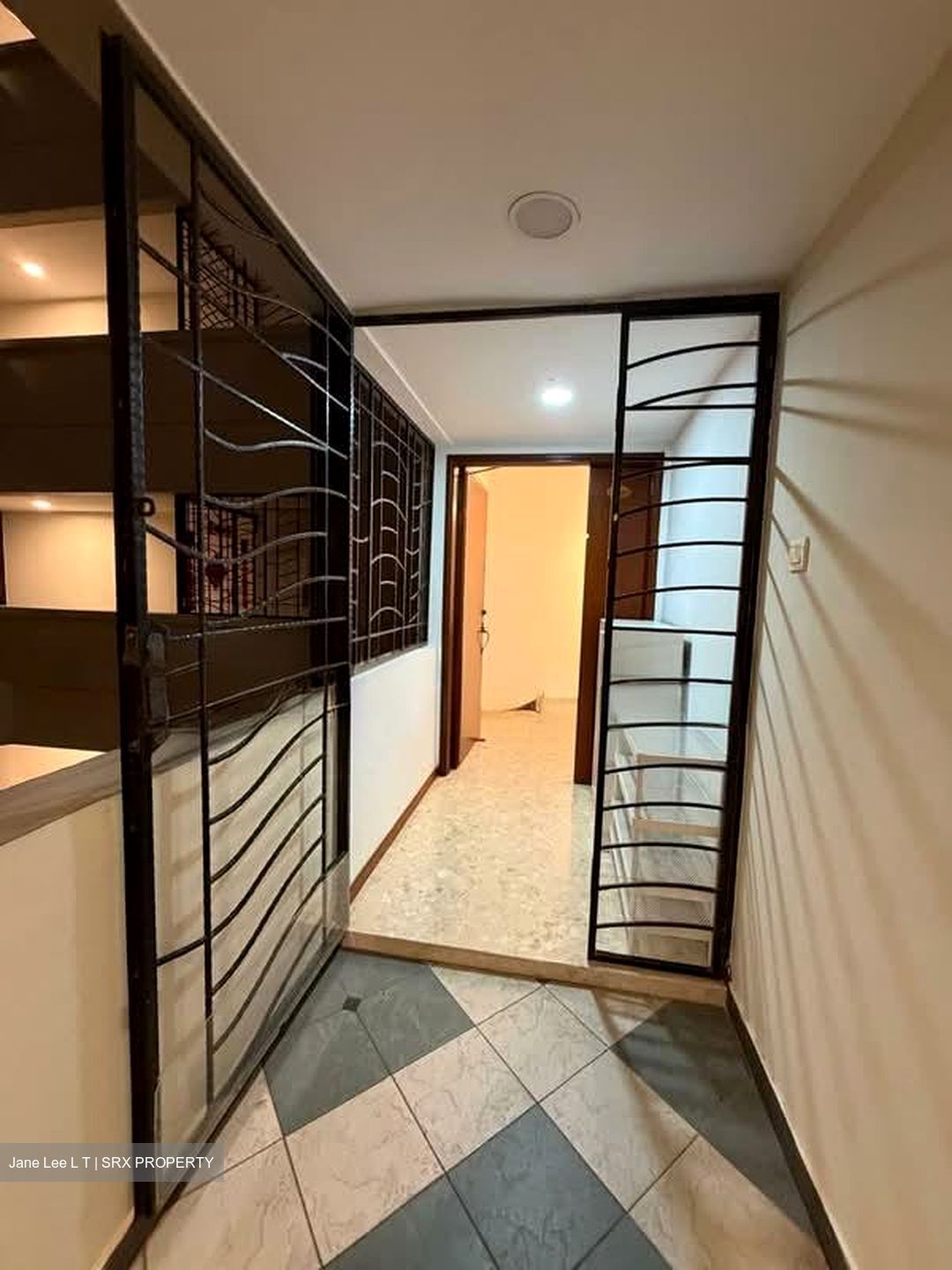 Summerdale (D22), Condominium #587162211